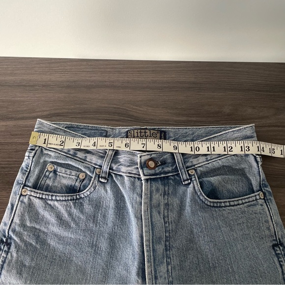 Vintage High-waisted Light Blue Wash Straight Leg Jeans - Picture 9 of 11